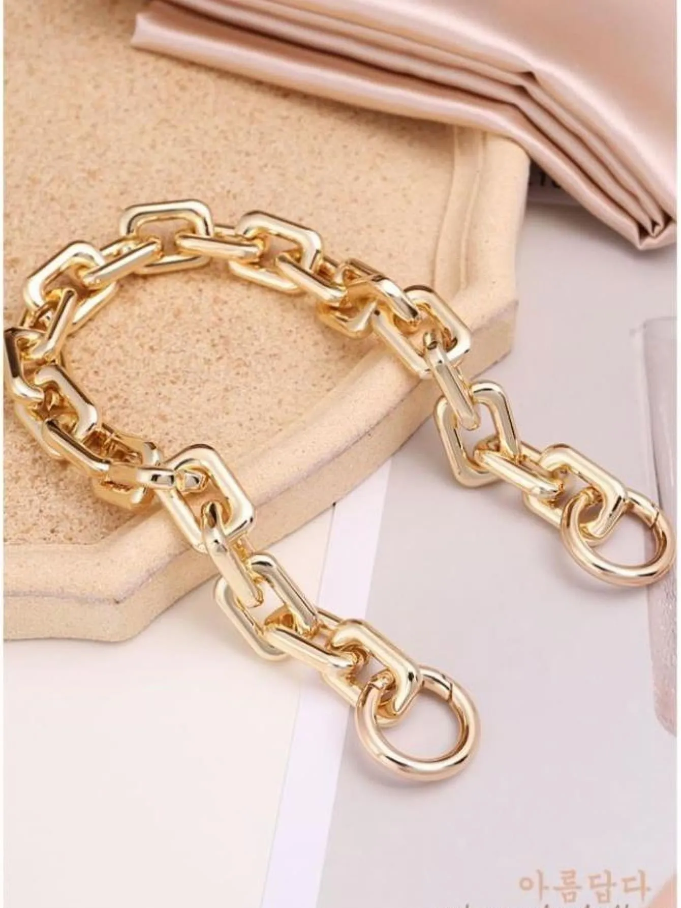 Minimalist Chain Bag Strap