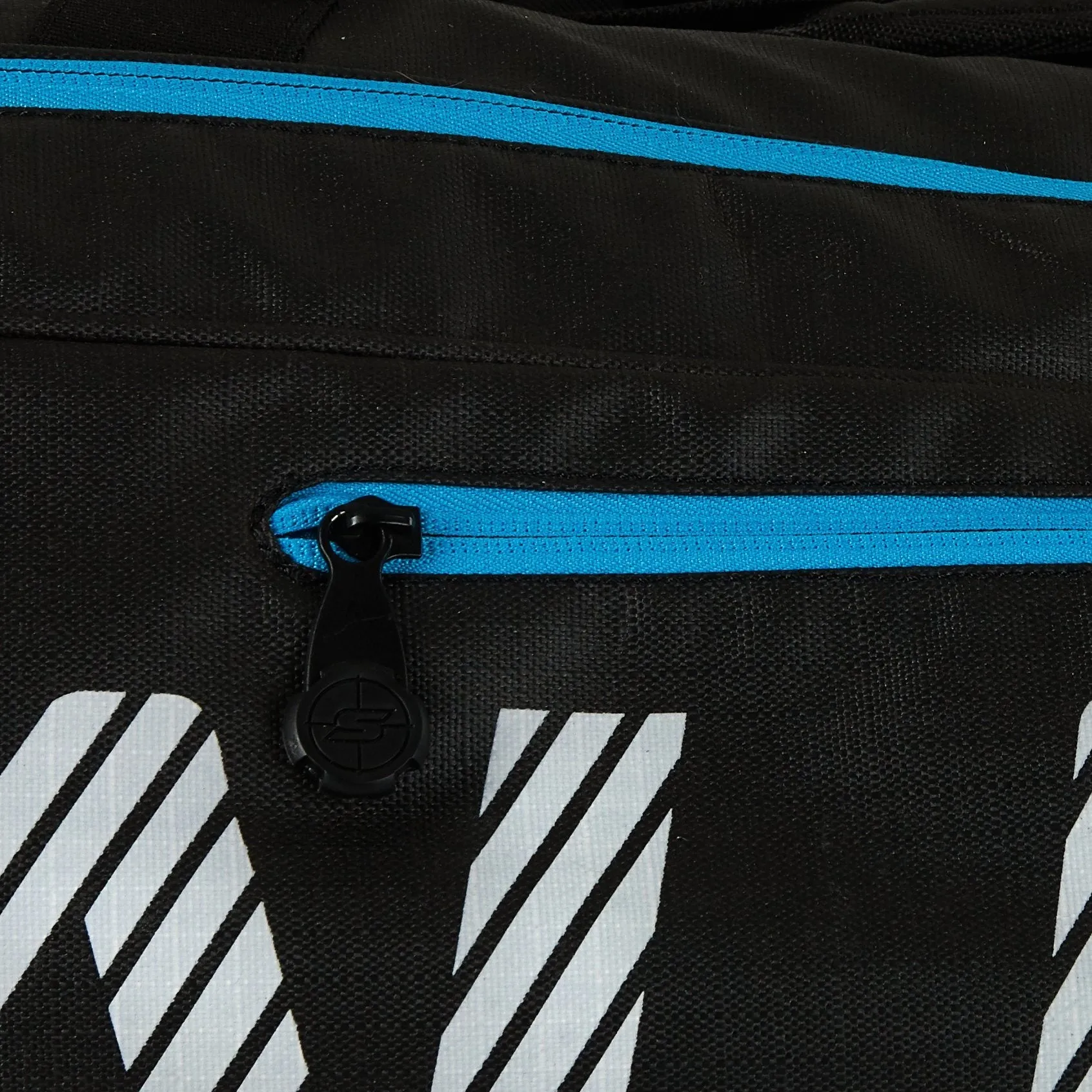 Salming Pro Tour 12R Black/Blue Racquet Bag